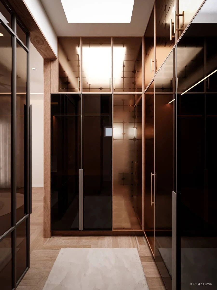 Walk-in Wardrobe